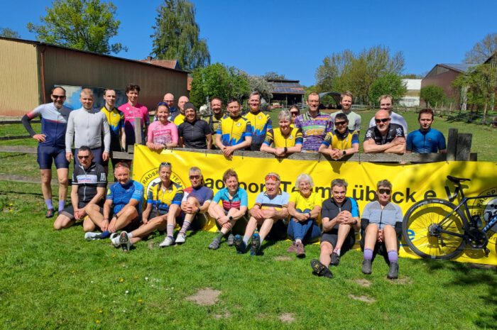 Coffee & Cakeride nach Tramm am Maifeiertag