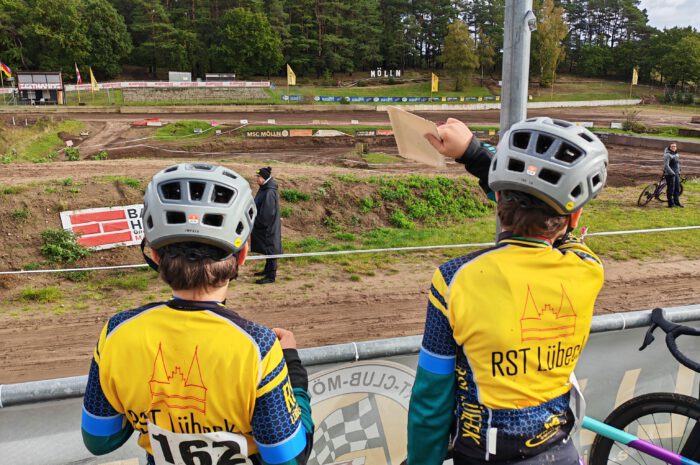 1.Cyclocross Rennen für die U13/U15 Jugend in Mölln